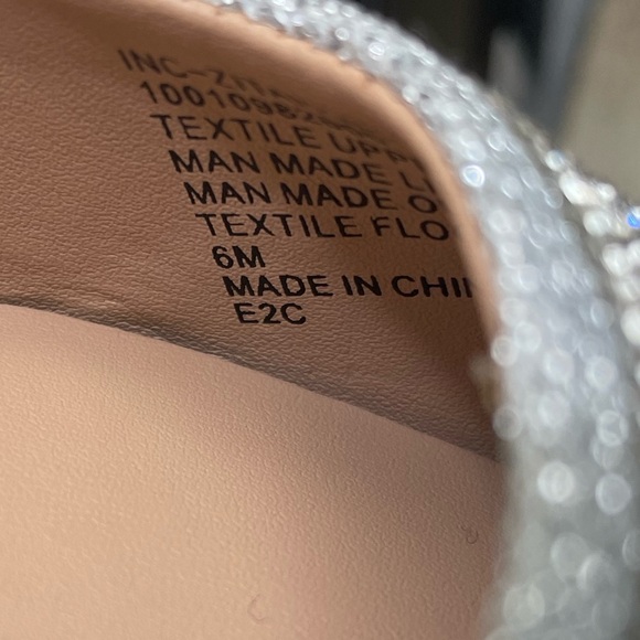 INC size 6 Silver Crystal heels - Picture 6 of 8